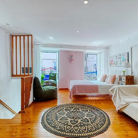 Inloveapartments - Alfama Balcony * Лиссабон