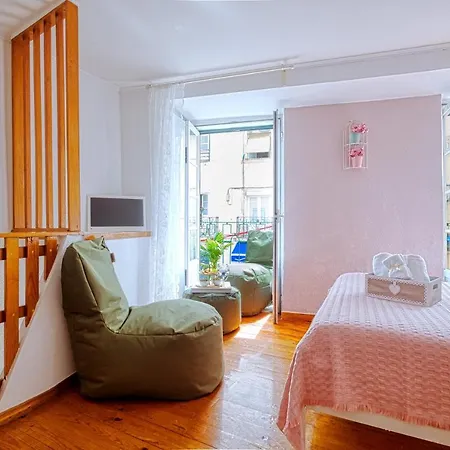 Inloveapartments - Alfama Balcony Апартаменты Лиссабон
