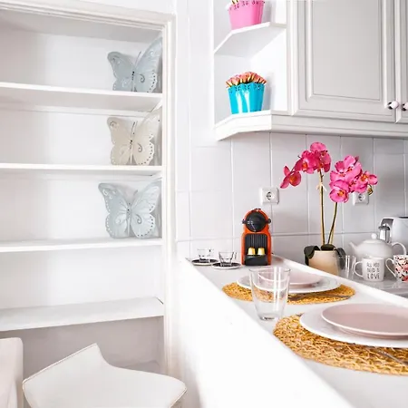 Inloveapartments - Alfama Balcony Апартаменты