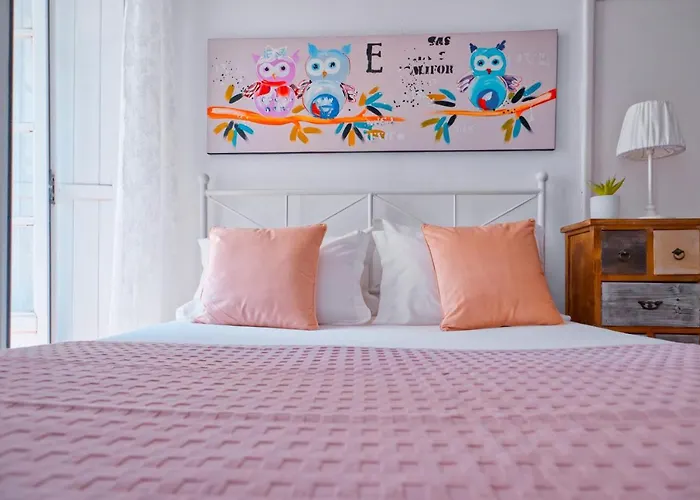 Inloveapartments - Alfama Balcony