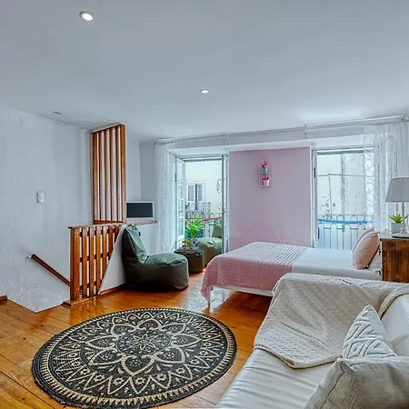 Inloveapartments - Alfama Balcony Appartement Lissabon