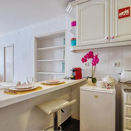 Inloveapartments - Alfama Balcony Apartament Lizbona